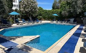Ali Baba Hotel